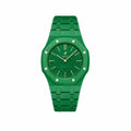 Bracelet Royal Pop Green Eight avec cadran Royal Pop clipsé — © 2026 Royal Pop Lab